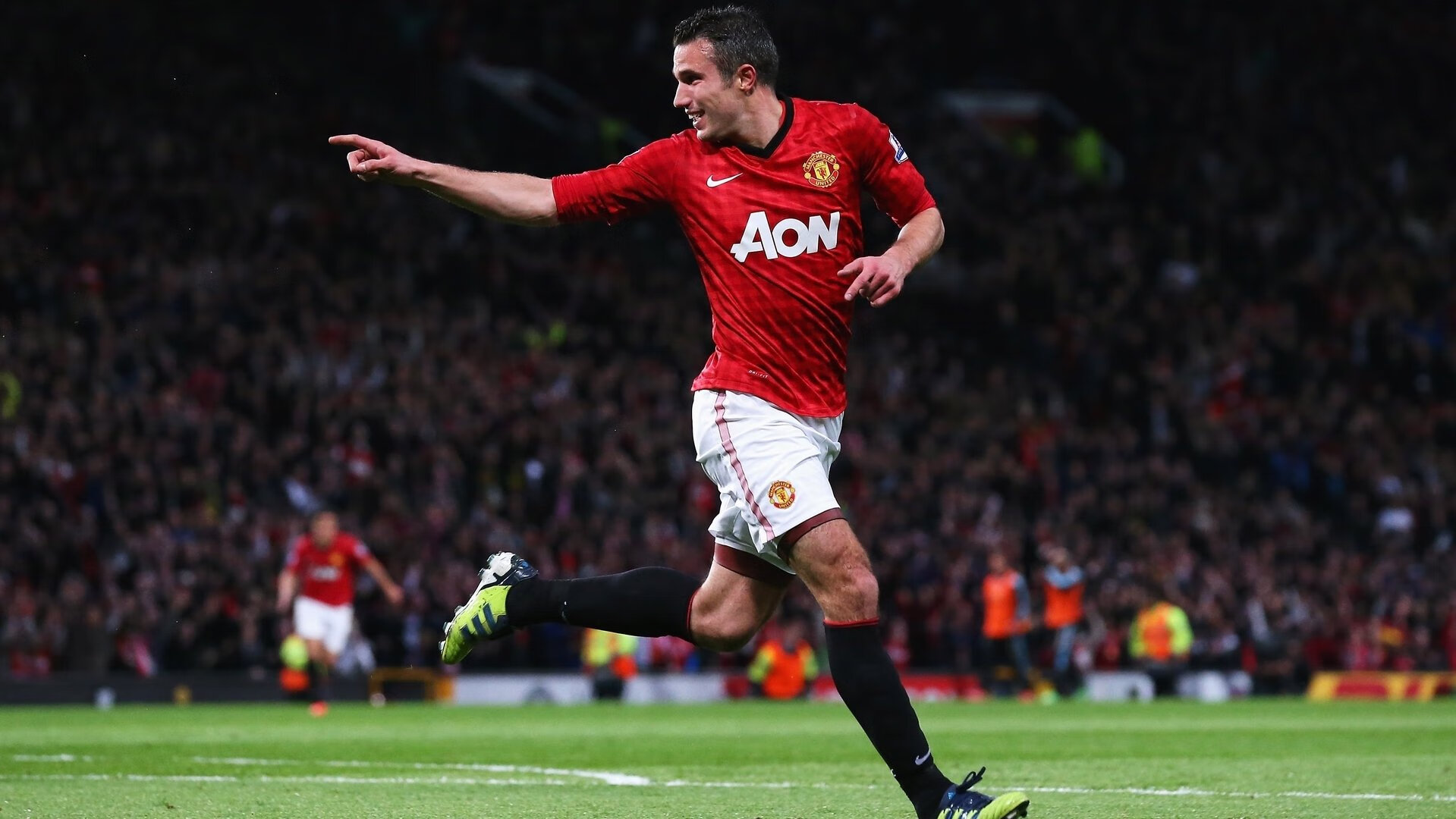 开云真人娱乐官网-曼联在关键比赛中逆转获胜，积分追赶榜首